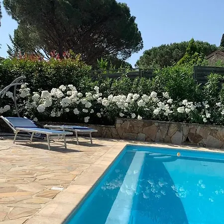 Villa Superbe Avec Piscine Aux Portes De St Tropez *